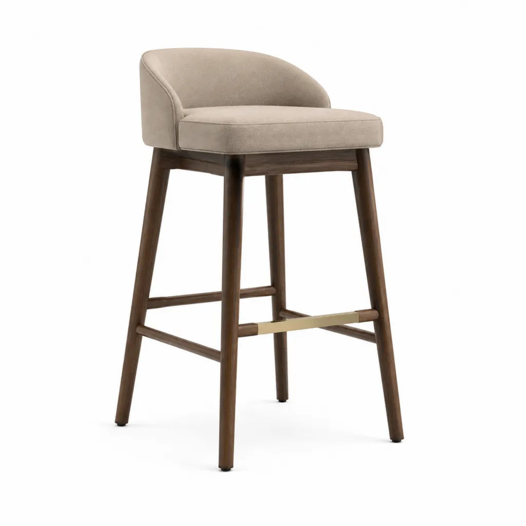 Sgabello da bar imbottito con schienale curvo in poliestere beige e legno massello noce 54 x 55 x 99 cm
